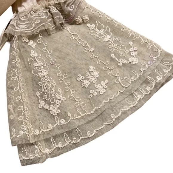 Newport News bohemian lace embroidered high low long sleeve blouse Woman’s 4 - Picture 7 of 8